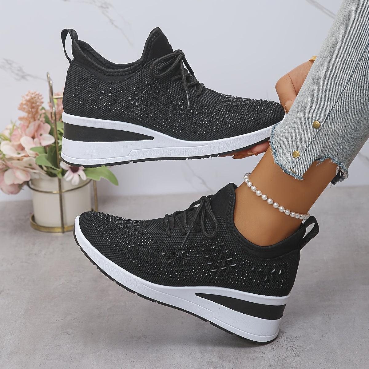 š„Last Day Promotion 70% OFF - Women's Casual Fashion Breathable Rhinestone-Embellished Orthopaedic Sneakers
