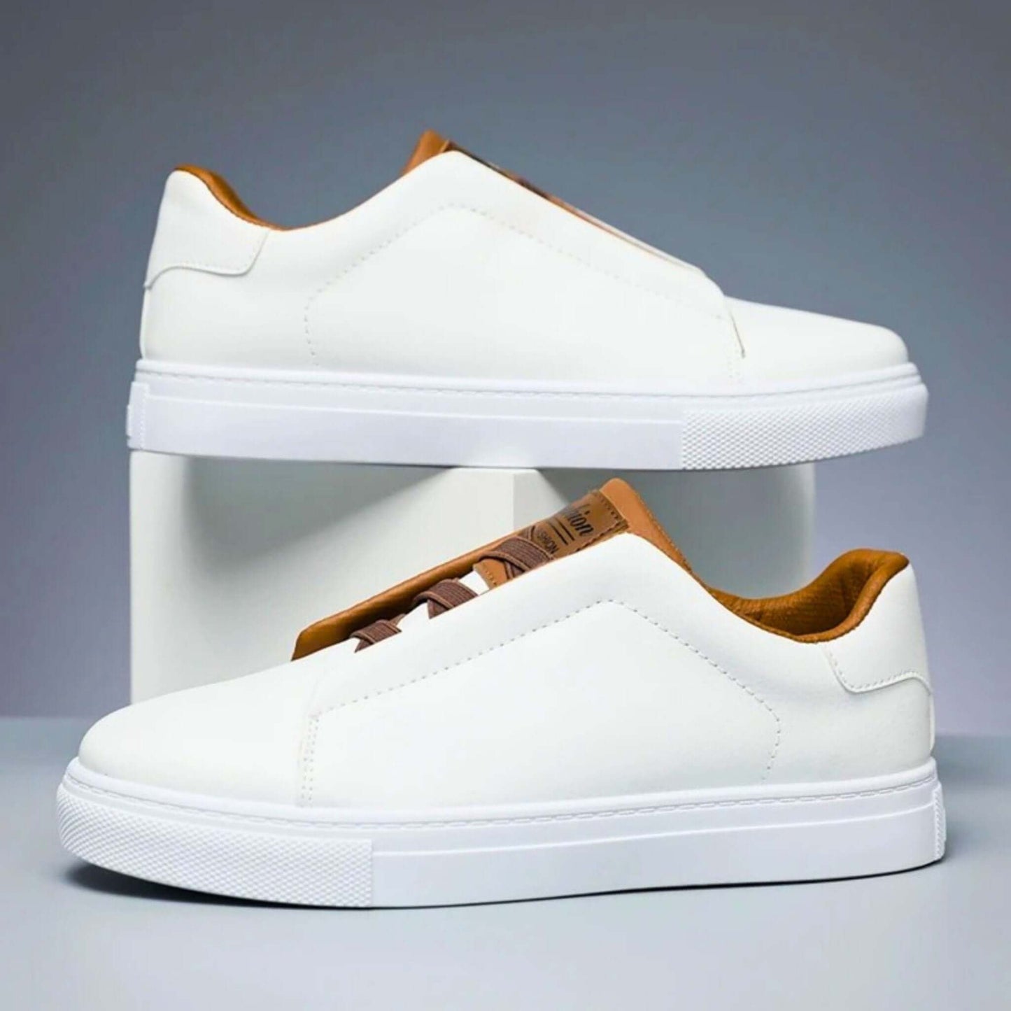 Lorenzo™ Classic Trainers